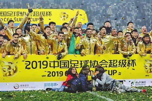  守擂冠军遭遇强力挑战，卫冕之路困难重重  