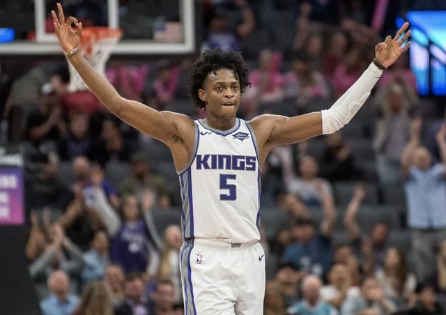  福克斯关键抢断国王终结勇士连胜